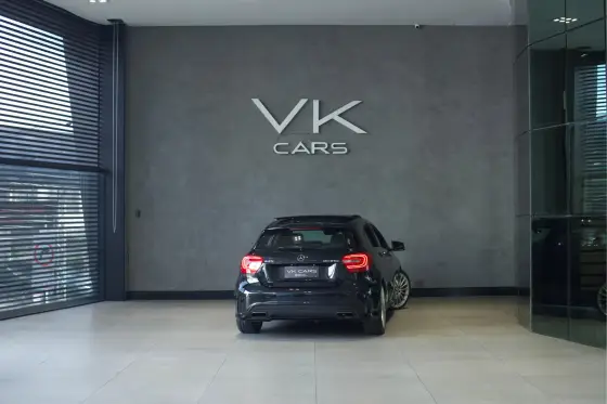 MERCEDES-BENZ A 45 AMG 2.0 16V TURBO GASOLINA 4P AUTOMATIZADO MERCEDES-BENZ A 45 AMG 2.0 16V TURBO GASOLINA 4P AUTOMATIZADO