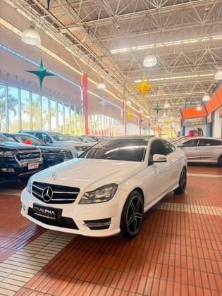 MERCEDES-BENZ C 180 1.6 CGI COUPE 16V TURBO GASOLINA 2P AUTOMÁTICO