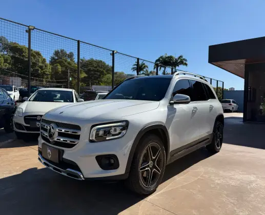 MERCEDES-BENZ GLB 200 1.3 CGI GASOLINA PROGRESSIVE 7G-DCT MERCEDES-BENZ GLB 200 1.3 CGI GASOLINA PROGRESSIVE 7G-DCT