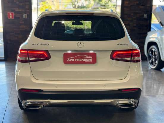 MERCEDES-BENZ-GLC 250-2016