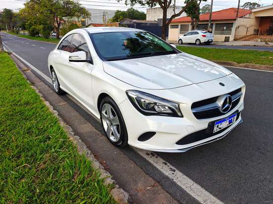 MERCEDES-BENZ-CLA 180-2018