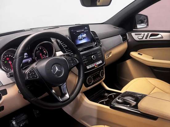MERCEDES-BENZ-GLE 400-3.0 V6 GASOLINA HIGHWAY COUPÉ 4MATIC 9G-TRONIC MERCEDES-BENZ-GLE 400-2018