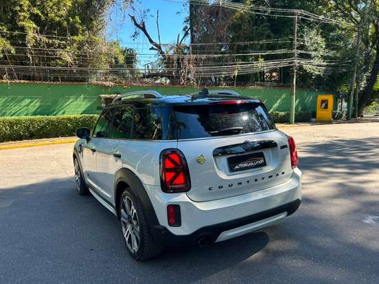 MINI-COUNTRYMAN-2022