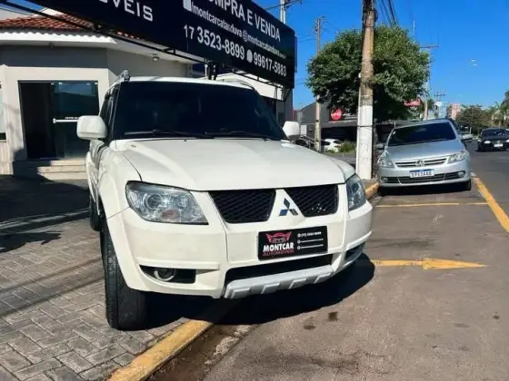 MITSUBISHI PAJERO 2.5 HD 4X4 8V TURBO INTERCOOLER DIESEL 4P MANUAL