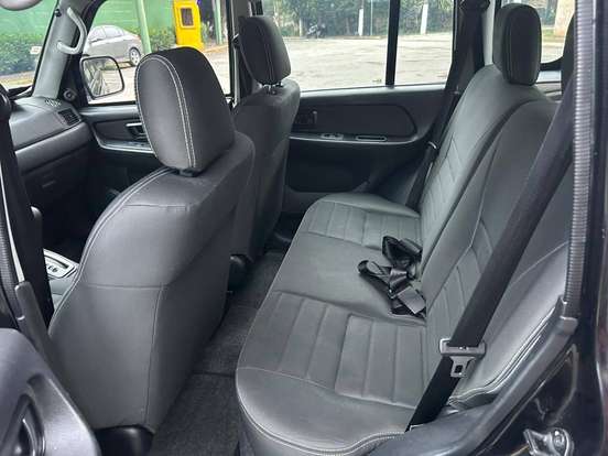MITSUBISHI-PAJERO TR4-2013