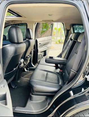 MITSUBISHI-OUTLANDER-2015