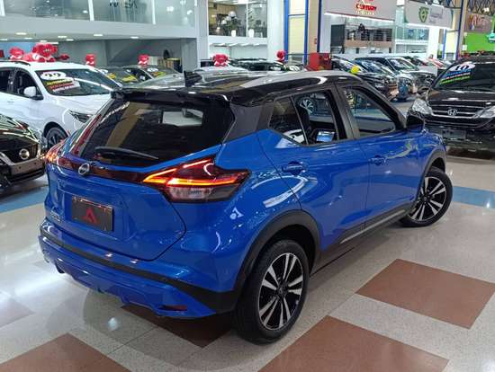 NISSAN-KICKS-2023