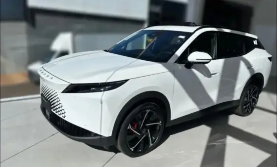 OMODA 7 1.5 TGDI PHEV PRESTIGE DHT OMODA 7 1.5 TGDI PHEV PRESTIGE DHT