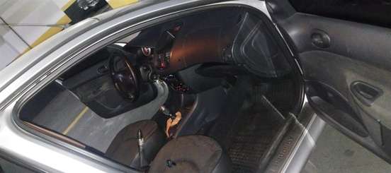 PEUGEOT-207-2009