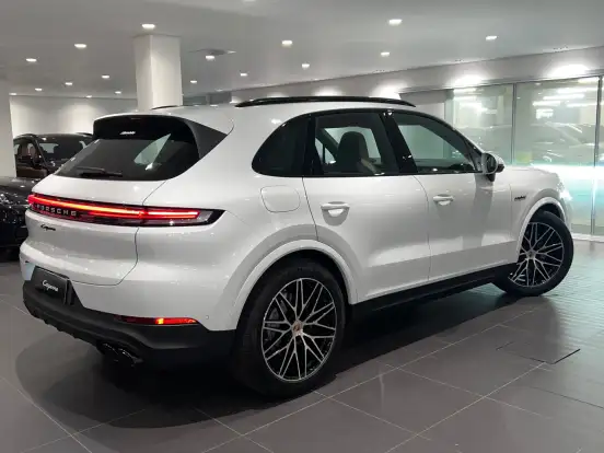 PORSCHE-CAYENNE-3.0 V6 E-HYBRID AWD TIPTRONIC S PORSCHE-CAYENNE-2026