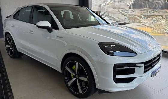 PORSCHE CAYENNE 3.0 V6 E-HYBRID COUPÉ AWD TIPTRONIC S