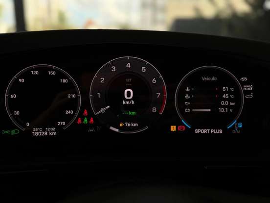 PORSCHE-CAYENNE-2024