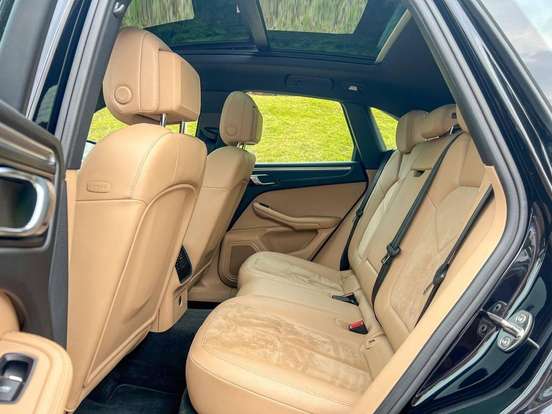 PORSCHE-MACAN-2.0 16V GASOLINA 4P AUTOMÁTICO PORSCHE-MACAN-2019