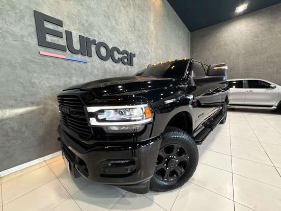 RAM-3500-6.7 I6 TURBO DIESEL LARAMIE NIGHT EDITION CD 4X4 AUTOMÁTICO RAM-3500-2024