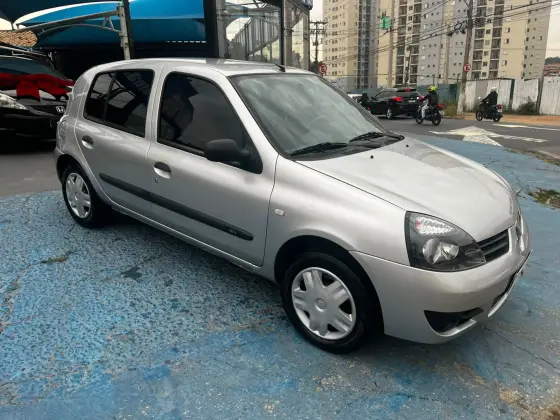 RENAULT CLIO 1.0 CAMPUS 16V FLEX 4P MANUAL