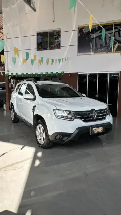 RENAULT DUSTER 1.6 16V SCE FLEX ZEN MANUAL RENAULT DUSTER 1.6 16V SCE FLEX ZEN MANUAL