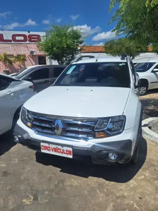 RENAULT OROCH 1.3 TCE FLEX OUTSIDER X-TRONIC RENAULT OROCH 1.3 TCE FLEX OUTSIDER X-TRONIC
