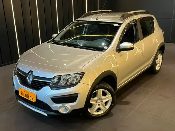 RENAULT SANDERO 1.6 STEPWAY 8V FLEX 4P AUTOMATIZADO RENAULT SANDERO 1.6 STEPWAY 8V FLEX 4P AUTOMATIZADO