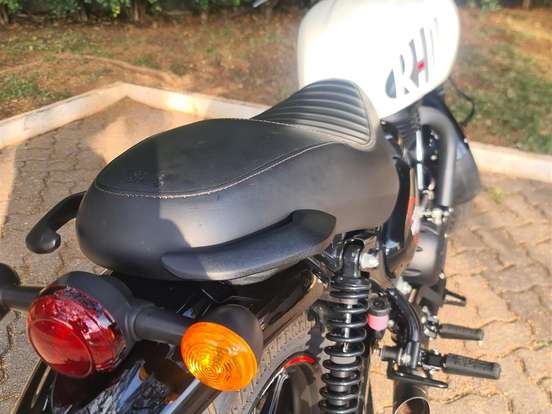 ROYAL ENFIELD-HUNTER 350 ROYAL ENFIELD-HUNTER 350-2024