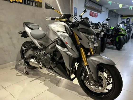 SUZUKI GSX-S1000 ABS SUZUKI GSX-S1000 ABS