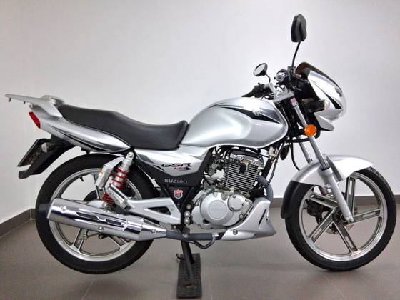 SUZUKI GSR 125S 