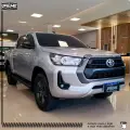 TOYOTA HILUX 2.8 D-4D TURBO DIESEL CD SR 4X4 AUTOMÁTICO TOYOTA HILUX 2.8 D-4D TURBO DIESEL CD SR 4X4 AUTOMÁTICO