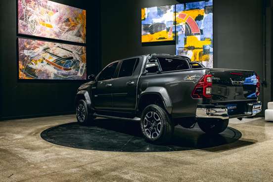 TOYOTA-HILUX-2024