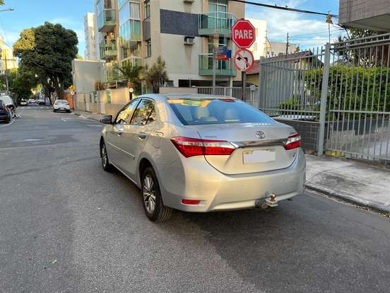 TOYOTA-COROLLA-2014