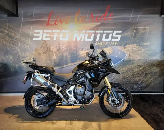 TRIUMPH TIGER 1200 BLACK EDITION TRIUMPH TIGER 1200 BLACK EDITION