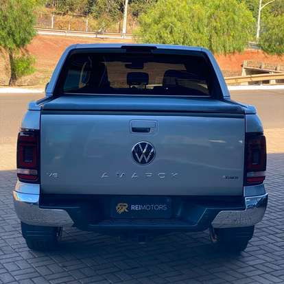 VOLKSWAGEN-AMAROK-2024