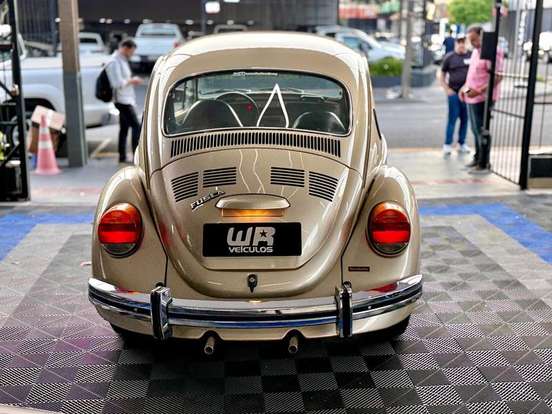 VOLKSWAGEN-FUSCA-1985