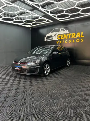 VOLKSWAGEN GOLF 2.0 TSI GTI 16V TURBO GASOLINA 4P AUTOMÁTICO VOLKSWAGEN GOLF 2.0 TSI GTI 16V TURBO GASOLINA 4P AUTOMÁTICO