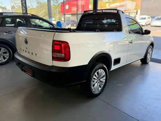 VOLKSWAGEN-SAVEIRO-2023