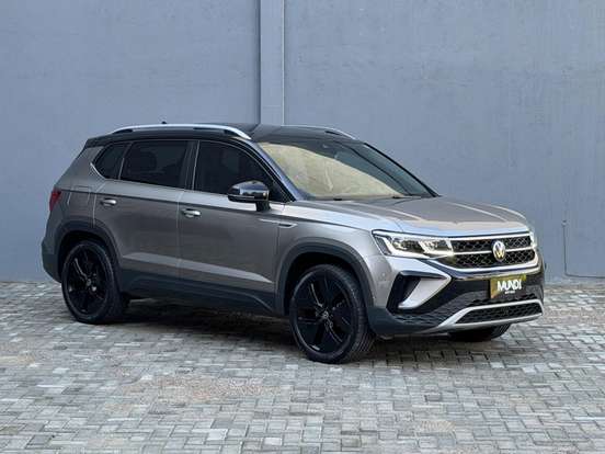 VOLKSWAGEN-TAOS-2024