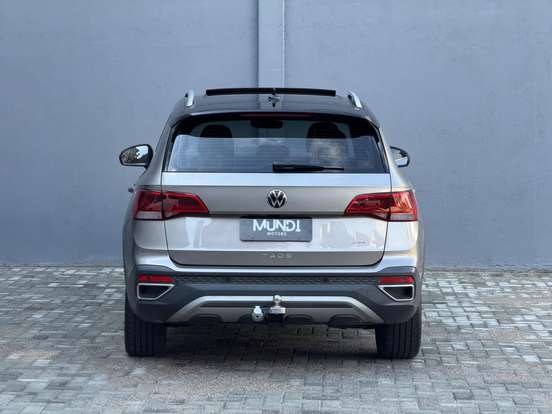 VOLKSWAGEN-TAOS-2024