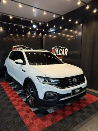 VOLKSWAGEN T-CROSS 1.4 250 TSI TOTAL FLEX HIGHLINE AUTOMÁTICO