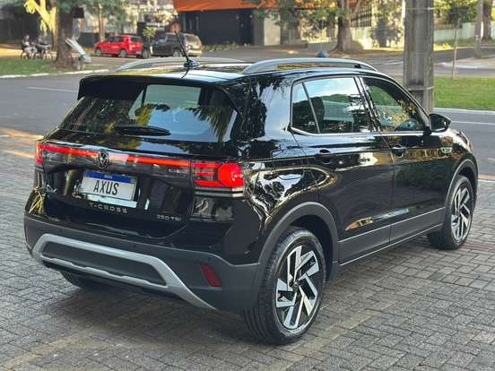 VOLKSWAGEN-T-CROSS-1.4 250 TSI TOTAL FLEX HIGHLINE AUTOMÁTICO VOLKSWAGEN-T-CROSS-2025