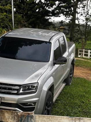 VOLKSWAGEN AMAROK 3.0 V6 TDI DIESEL HIGHLINE CD 4MOTION AUTOMÁTICO
