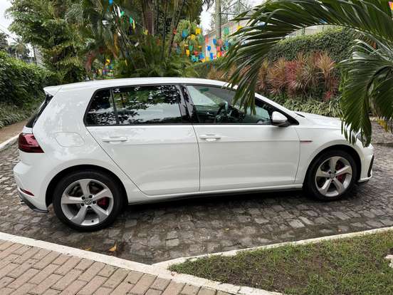 VOLKSWAGEN-GOLF-2.0 350 TSI GASOLINA GTI DSG VOLKSWAGEN-GOLF-2019