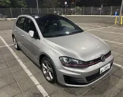 VOLKSWAGEN GOLF 2.0 TSI GTI 16V TURBO GASOLINA 4P AUTOMÁTICO VOLKSWAGEN GOLF 2.0 TSI GTI 16V TURBO GASOLINA 4P AUTOMÁTICO