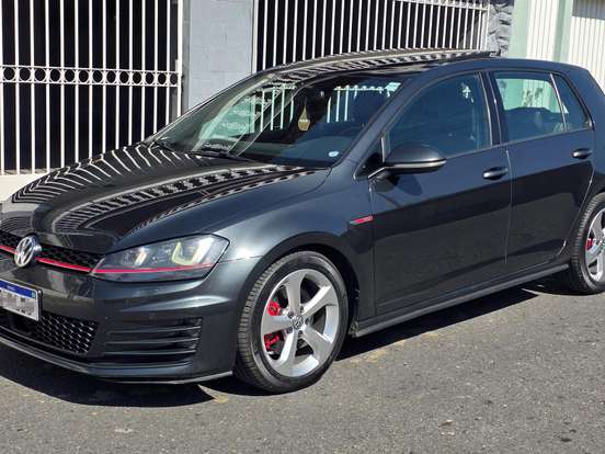 VOLKSWAGEN-GOLF-2.0 TSI GTI 16V TURBO GASOLINA 4P AUTOMÁTICO VOLKSWAGEN-GOLF-2015