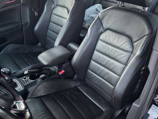 VOLKSWAGEN-GOLF-2.0 TSI GTI 16V TURBO GASOLINA 4P AUTOMÁTICO VOLKSWAGEN-GOLF-2015