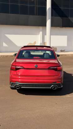 VOLKSWAGEN-JETTA-2024