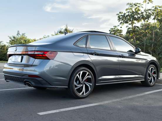 VOLKSWAGEN-JETTA-2.0 350 TSI GASOLINA GLI DSG VOLKSWAGEN-JETTA-2025