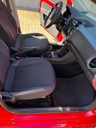 VOLKSWAGEN-UP-2021