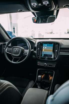 VOLVO-EC40-P6 RECHARGE ELECTRIC PLUS VOLVO-EC40-2024