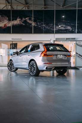 VOLVO-XC60-2.0 T8 PHEV ULTRA DARK AWD GEARTRONIC VOLVO-XC60-2025