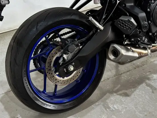 YAMAHA-MT-07 CONNECTED ABS YAMAHA-MT-07 CONNECTED ABS-2025