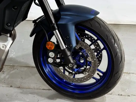 YAMAHA-MT-07 CONNECTED ABS-2025