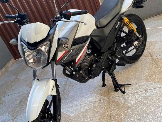 YAMAHA-FAZER 150 UBS YAMAHA-FAZER 150 UBS-2017